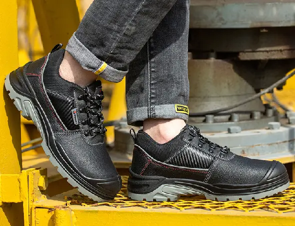 Anti-Smash And Anti-Puncture Safety Shoes